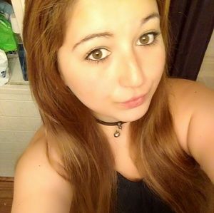 Meet your Posher, Amber